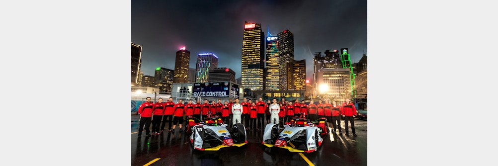 WE_eiSos erobert die eMobility-Welt von Hongkong