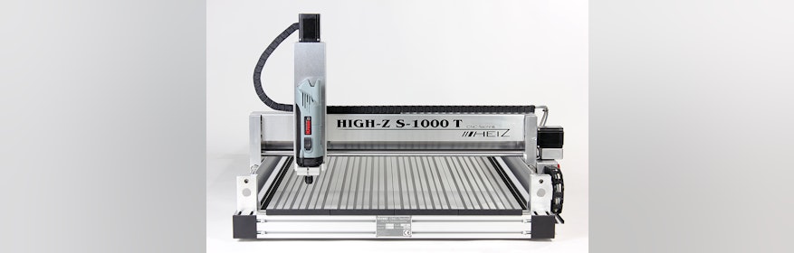 CNC Fräse der Serie High-Z/T mit Verfahrwegen von 1000x600 mm.